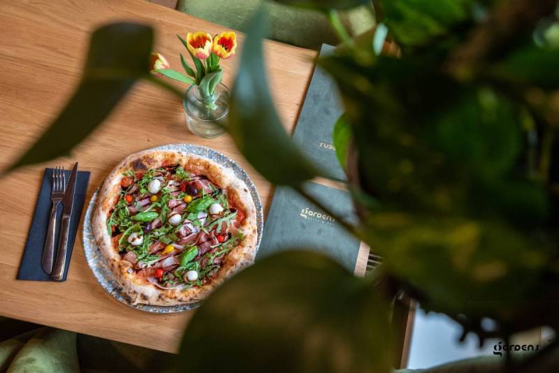 www.pizzeria-gardens.hr